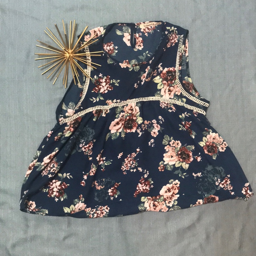 Floral tank